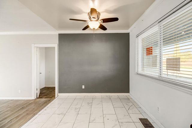 6231 Paris St, Citrus Heights, CA 95621