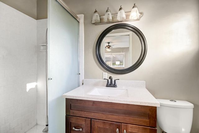 6231 Paris St, Citrus Heights, CA 95621