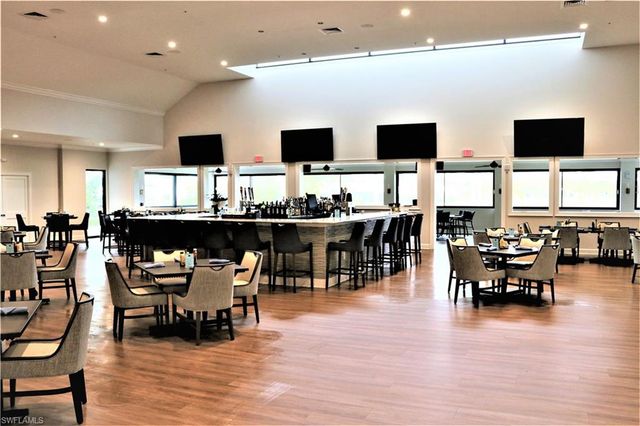 3705 Amberly CIR # F102, Naples, FL 34112