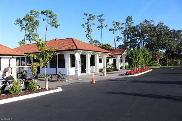 3705 Amberly CIR # F102, Naples, FL 34112