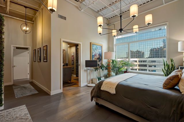 309 Church St PH 605, Nashville, TN 37201