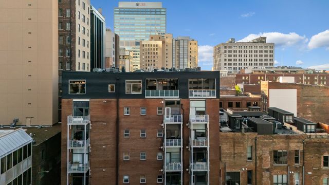 309 Church St PH 605, Nashville, TN 37201
