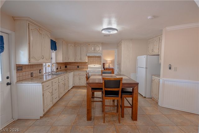 4631 East Colorado Avenue, Las Vegas, NV 89104