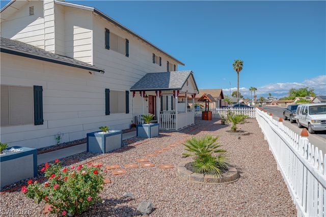 4631 East Colorado Avenue, Las Vegas, NV 89104