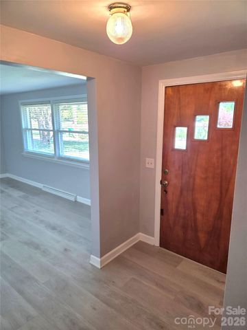 7222 Melody Lane, Charlotte, NC 28214