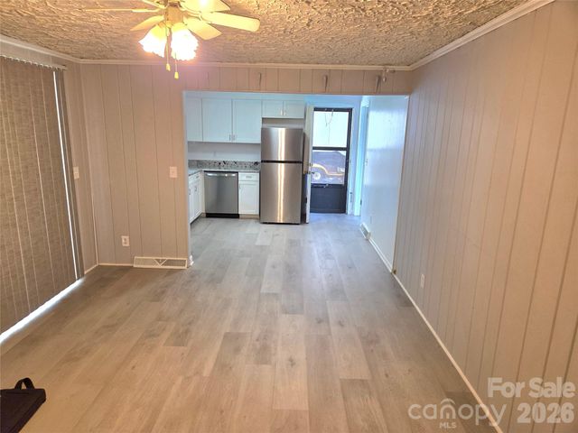 7222 Melody Lane, Charlotte, NC 28214