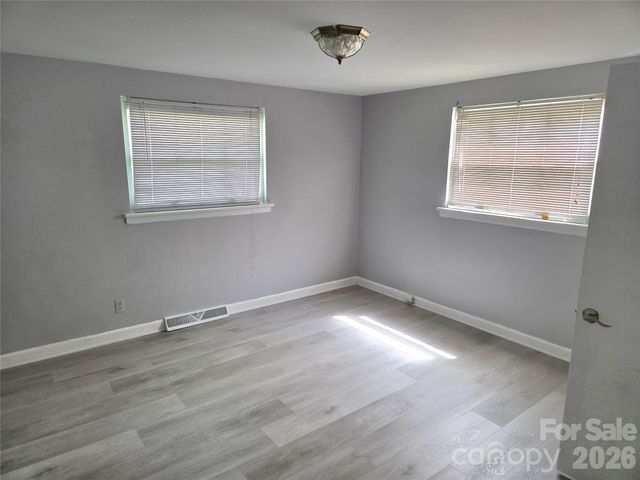 7222 Melody Lane, Charlotte, NC 28214