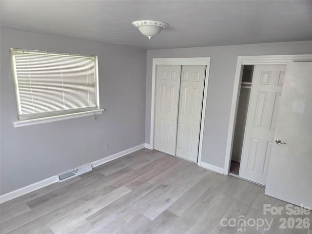 7222 Melody Lane, Charlotte, NC 28214