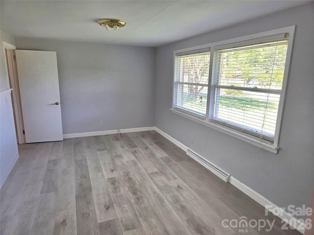 7222 Melody Lane, Charlotte, NC 28214