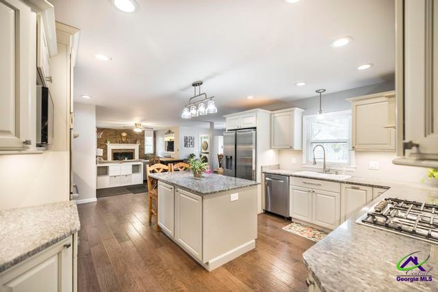 124 S Tamie Circle, Kathleen, GA 31047