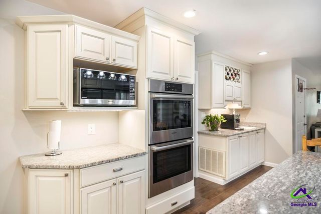 124 S Tamie Circle, Kathleen, GA 31047