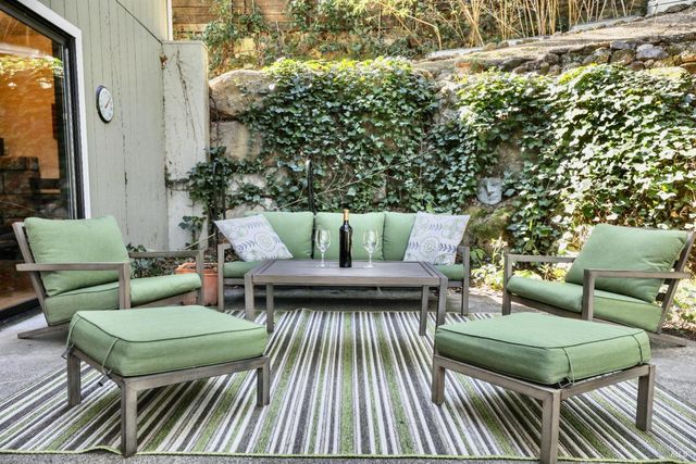 200 Sky Oaks Dr, Angwin, CA 94508