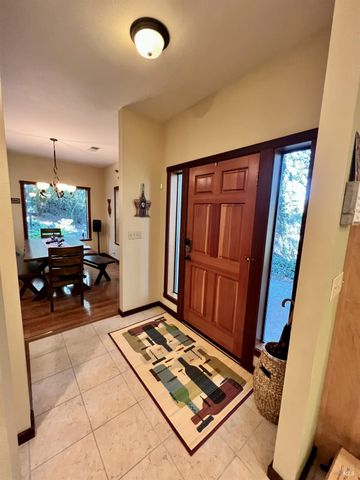 200 Sky Oaks Dr, Angwin, CA 94508