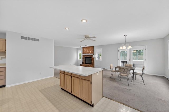 5170 Reiner Road, Madison, WI 53718