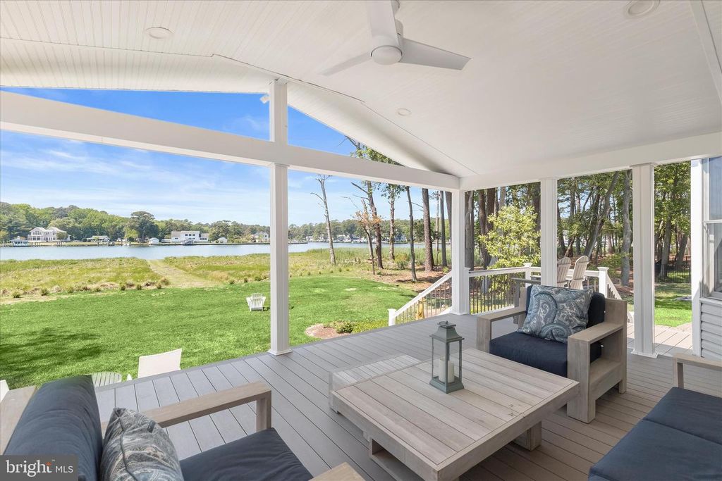 Image 21 of property listing at 109 STARBOARD CT, Grasonville, MD 21638