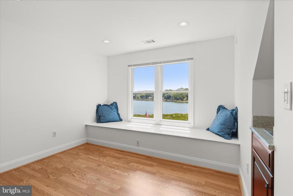 Image 61 of property listing at 109 STARBOARD CT, Grasonville, MD 21638