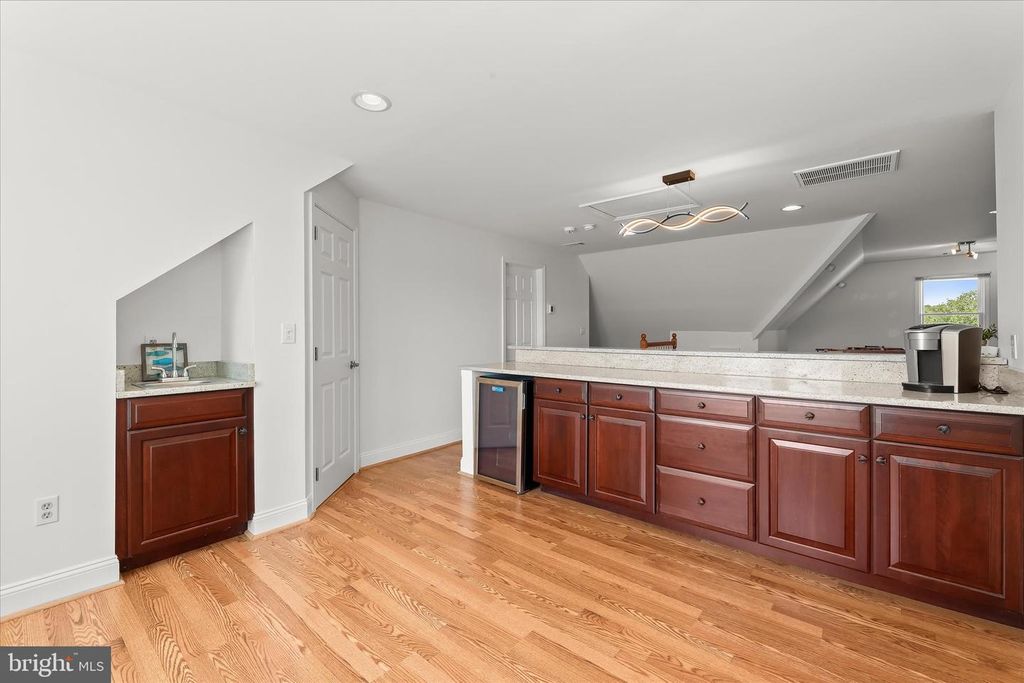 Image 63 of property listing at 109 STARBOARD CT, Grasonville, MD 21638