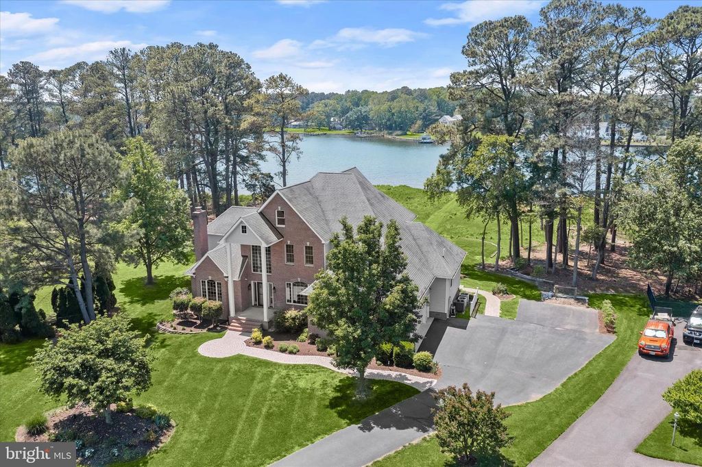 Image 77 of property listing at 109 STARBOARD CT, Grasonville, MD 21638