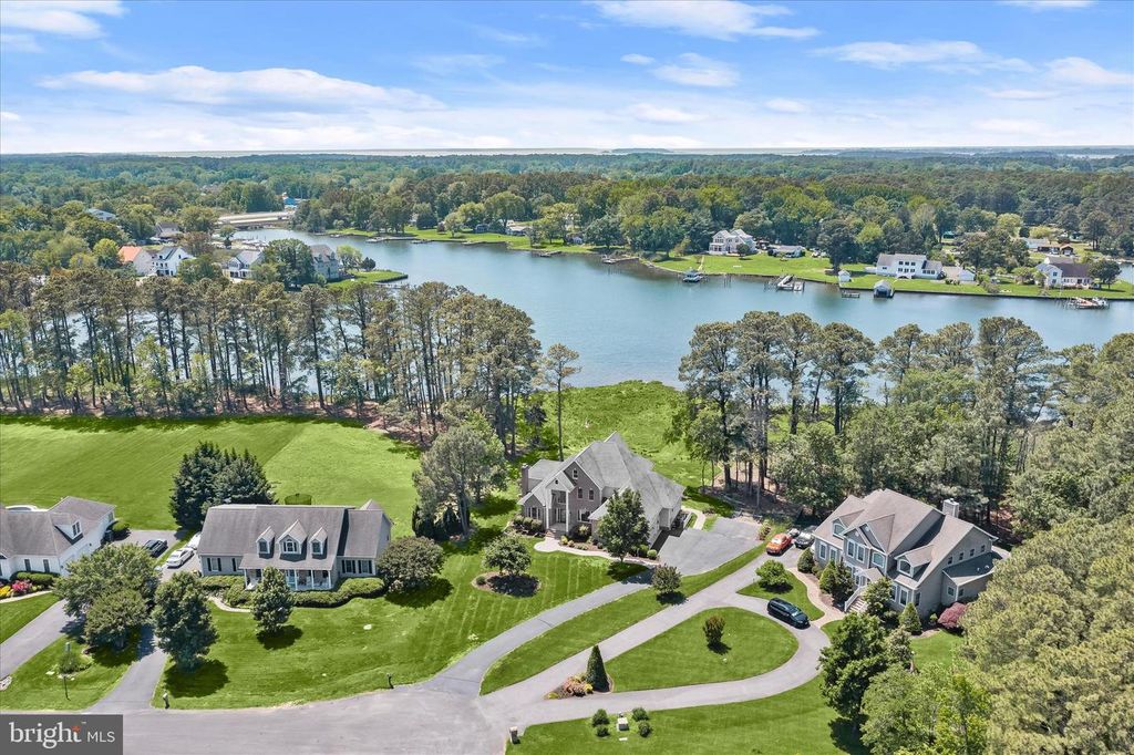 Image 78 of property listing at 109 STARBOARD CT, Grasonville, MD 21638