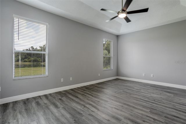 4946 LAZY OAKS WAY, St Cloud, FL 34771