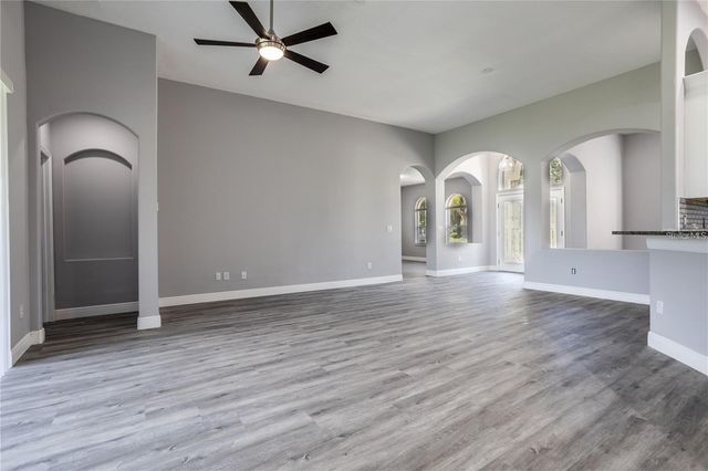 4946 LAZY OAKS WAY, St Cloud, FL 34771