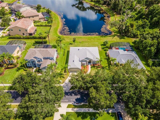 4946 LAZY OAKS WAY, St Cloud, FL 34771