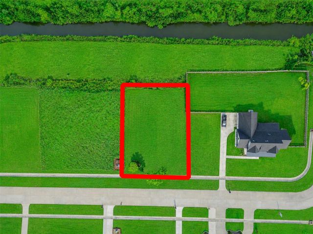 4116 Leslies Way, Dickinson, TX 77539
