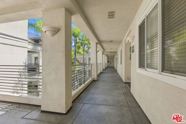 2233 Martin 309, Irvine, CA 92612