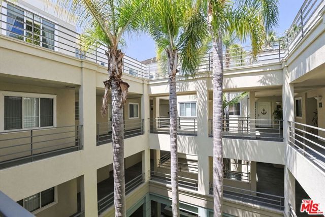 2233 Martin 309, Irvine, CA 92612