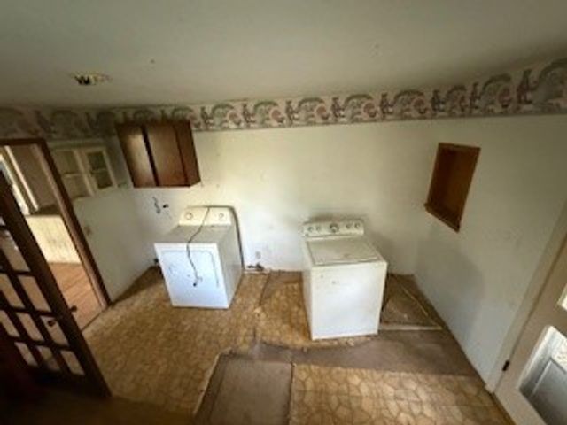 402 E College Street, Altus, AR 72821
