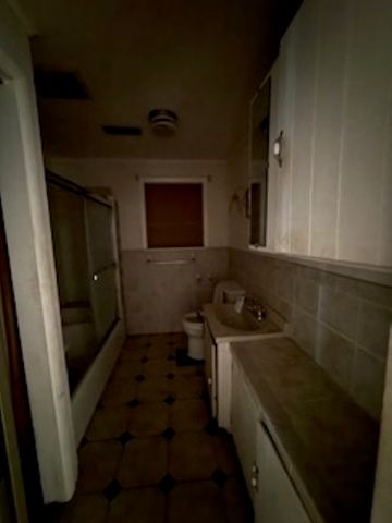 402 E College Street, Altus, AR 72821