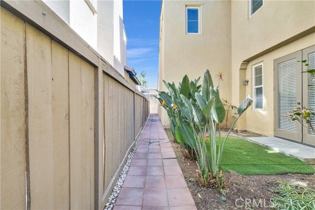 180 S Heartwood, Anaheim, CA 92801