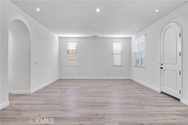 180 S Heartwood, Anaheim, CA 92801