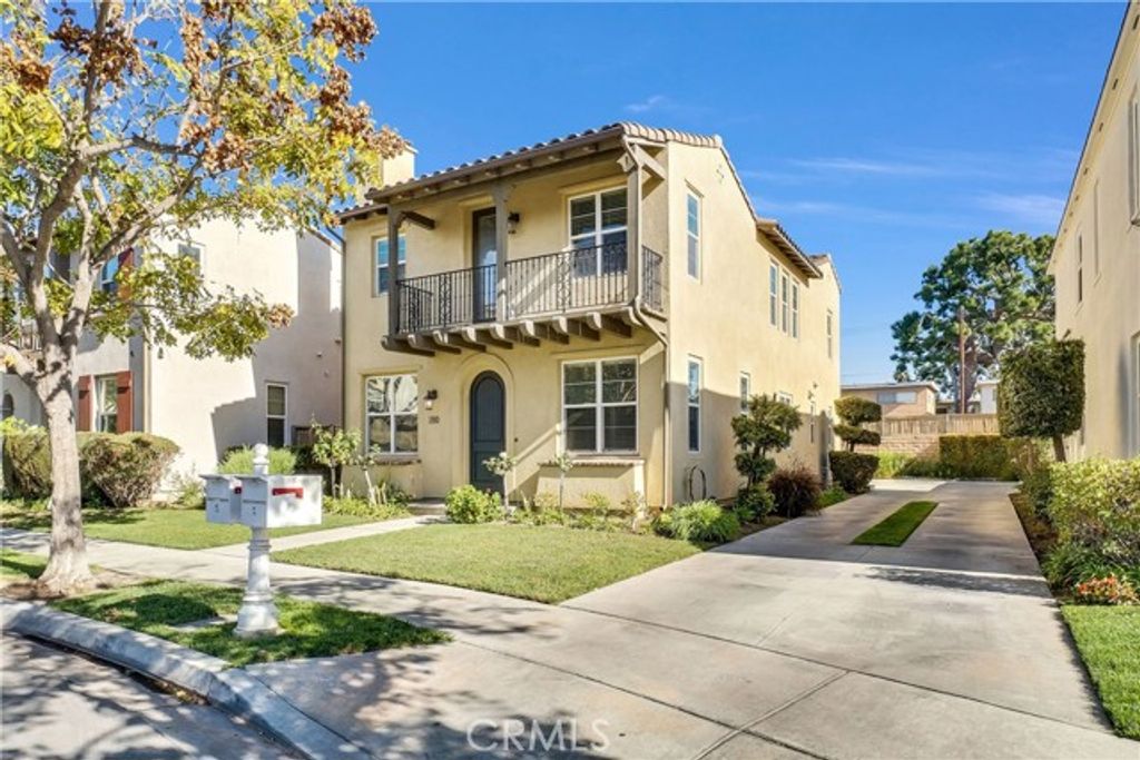 180 S Heartwood, Anaheim, CA 92801