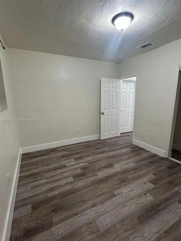 2931 NW 47th St 2931, Miami, FL 33142