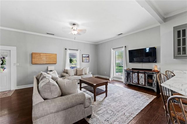 28 School Street NE, White, GA 30184