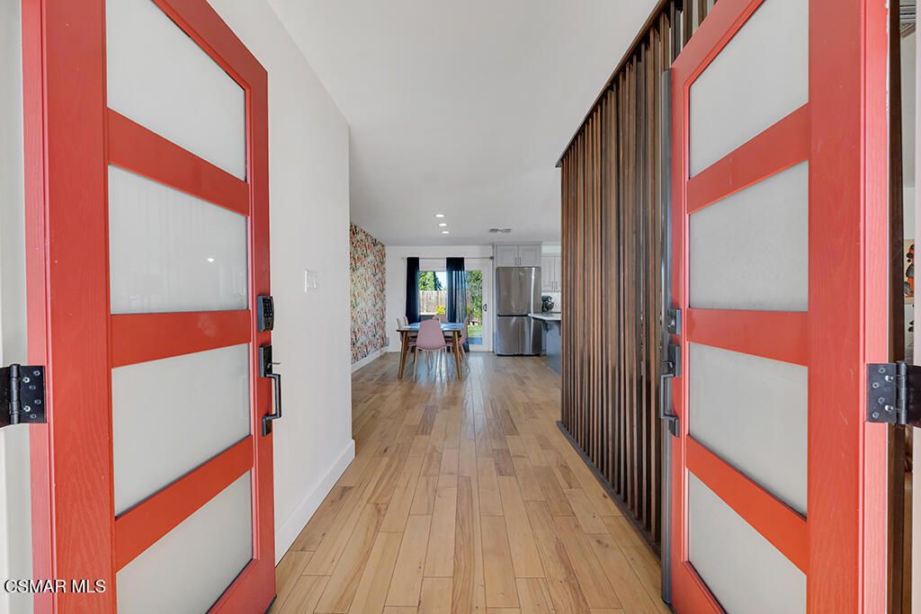 11 Teasdale Street, Thousand Oaks, CA 91360 — photo 4