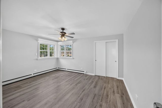 9316 S Harding Avenue, Evergreen Park, IL 60805