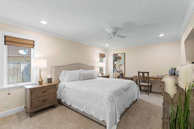 551 Kingsbury Terrace, Wellington, FL 33414