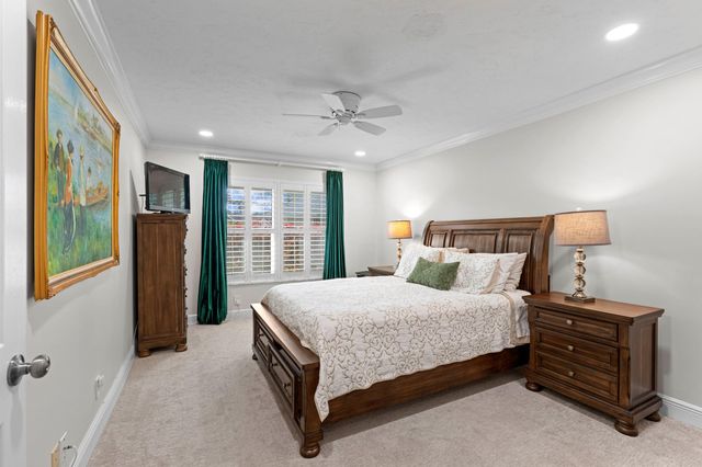 551 Kingsbury Terrace, Wellington, FL 33414