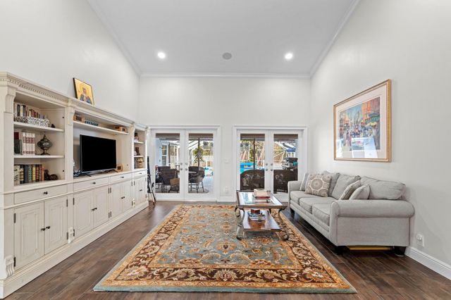 551 Kingsbury Terrace, Wellington, FL 33414