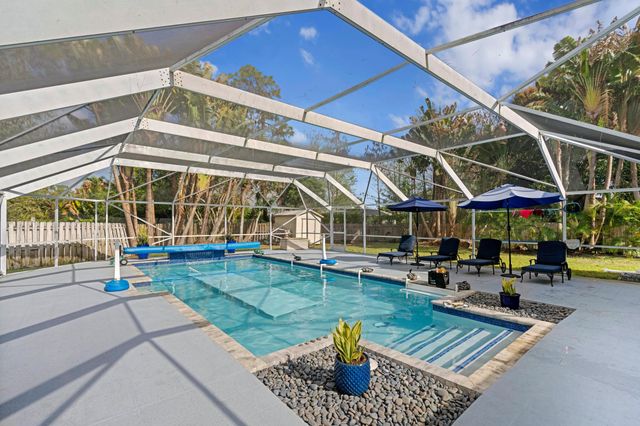 551 Kingsbury Terrace, Wellington, FL 33414