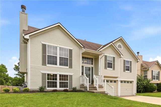 14648 LaQuinta Drive, Grandview, MO 64030