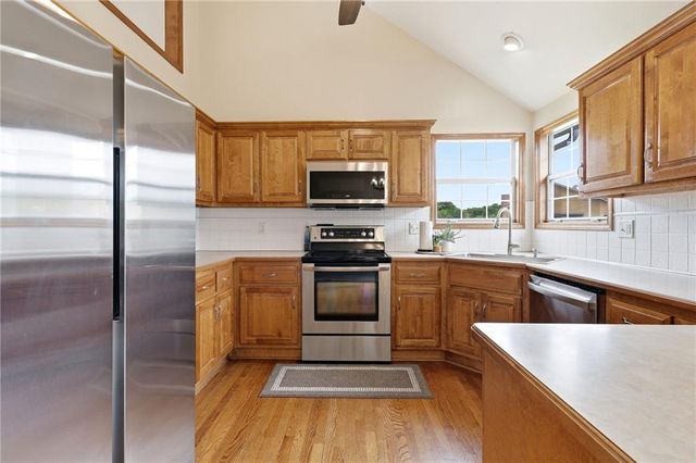 14648 LaQuinta Drive, Grandview, MO 64030