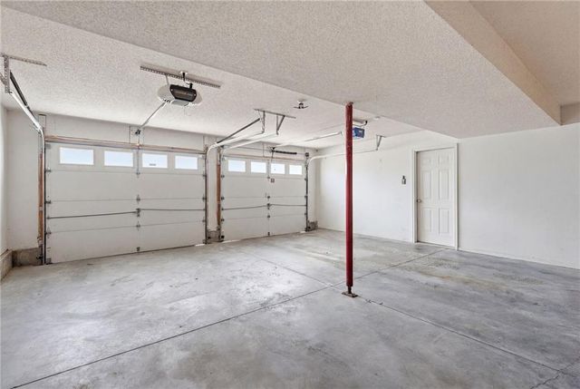 14648 LaQuinta Drive, Grandview, MO 64030