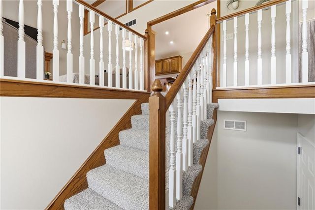 14648 LaQuinta Drive, Grandview, MO 64030