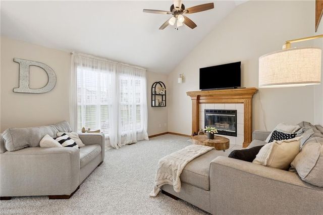 14648 LaQuinta Drive, Grandview, MO 64030
