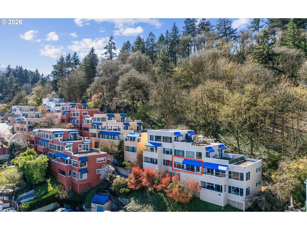 3515 Sw BARBUR Blvd R-1, Portland, OR 97239