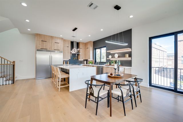 3825 Munger Avenue, Dallas, TX 75206
