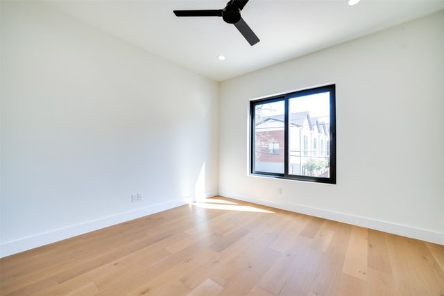 3825 Munger Avenue, Dallas, TX 75206